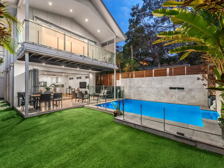 52 Harrison Street, Bulimba QLD 4171