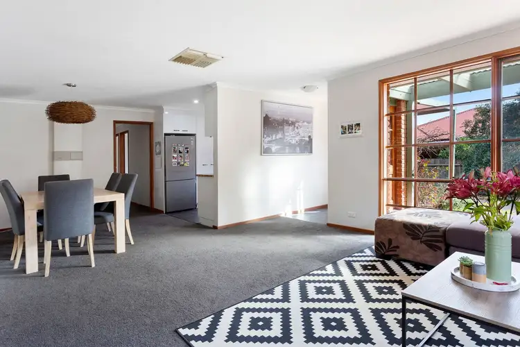 Sixth view of Homely house listing, 2 Sharon Street, Flora Hill VIC 3550