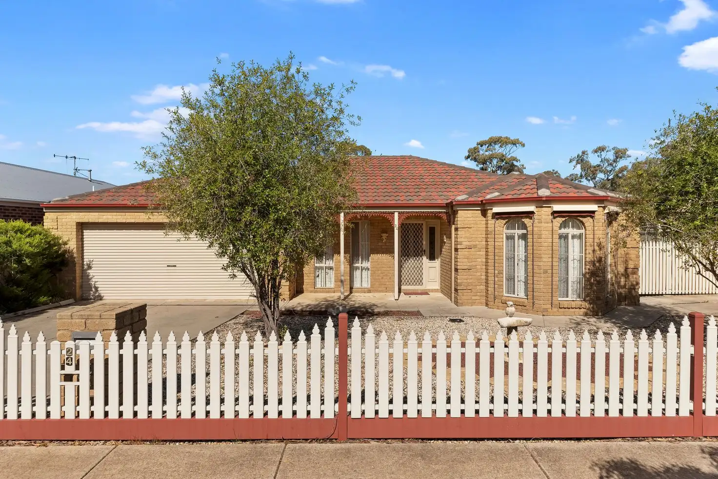 Main view of Homely house listing, 24 Rossdale Drive, Eaglehawk VIC 3556