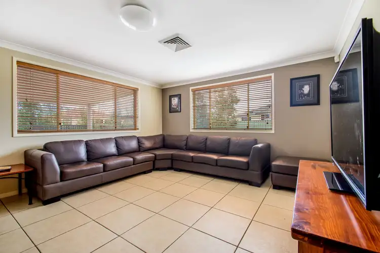 Sixth view of Homely house listing, 16 Karingal Court, Glenmore Park NSW 2745