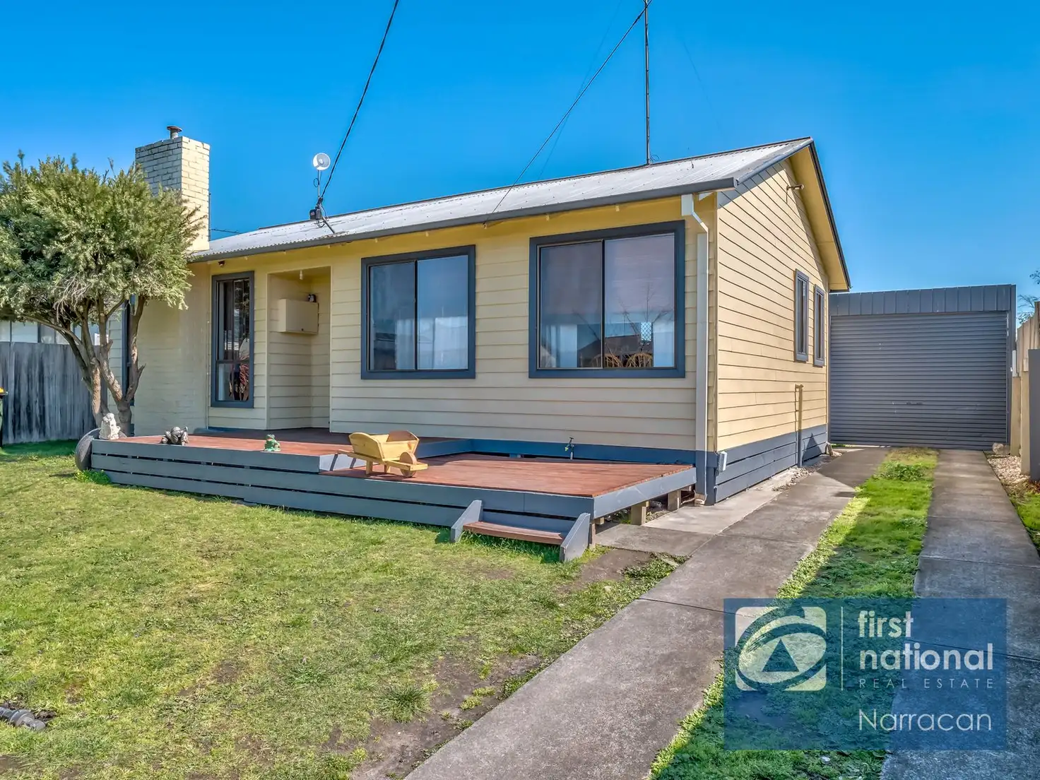 Main view of Homely house listing, 32 Alexander Avenue, Moe VIC 3825