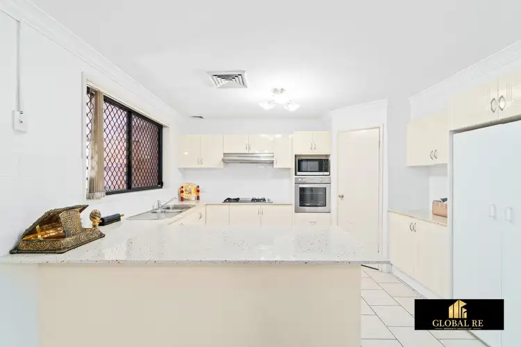 Fifth view of Homely house listing, 11 Mildura Place, Prestons NSW 2170