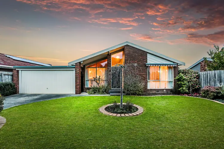 4 Newcombe Court, Wantirna South VIC 3152