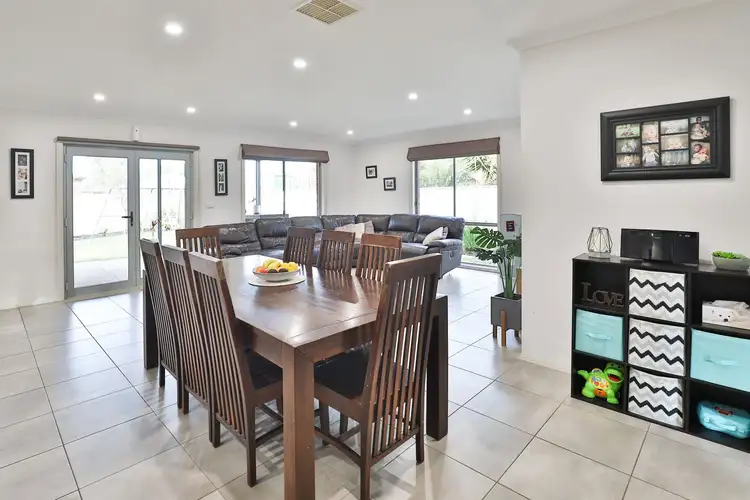 Sixth view of Homely house listing, 4 Eyre Court, Mildura VIC 3500