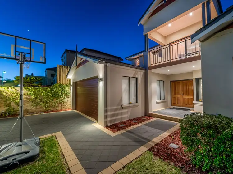Sixth view of Homely house listing, 8 Ladoga Way, Iluka WA 6028