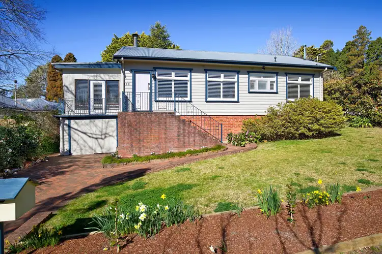122 Gladstone Road, Leura NSW 2780