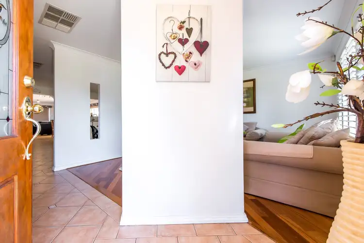 Sixth view of Homely house listing, 8 Tranby Court, Beldon WA 6027