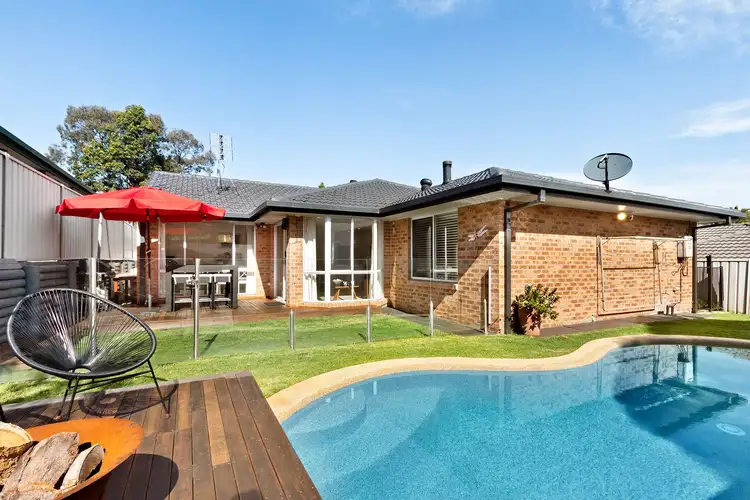 16 Lindale Way, Lakelands NSW 2282