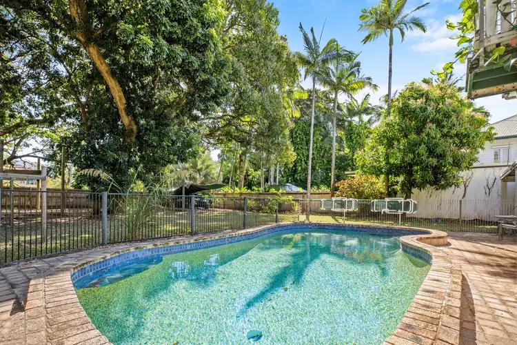 101 Digger Street, Cairns North QLD 4870