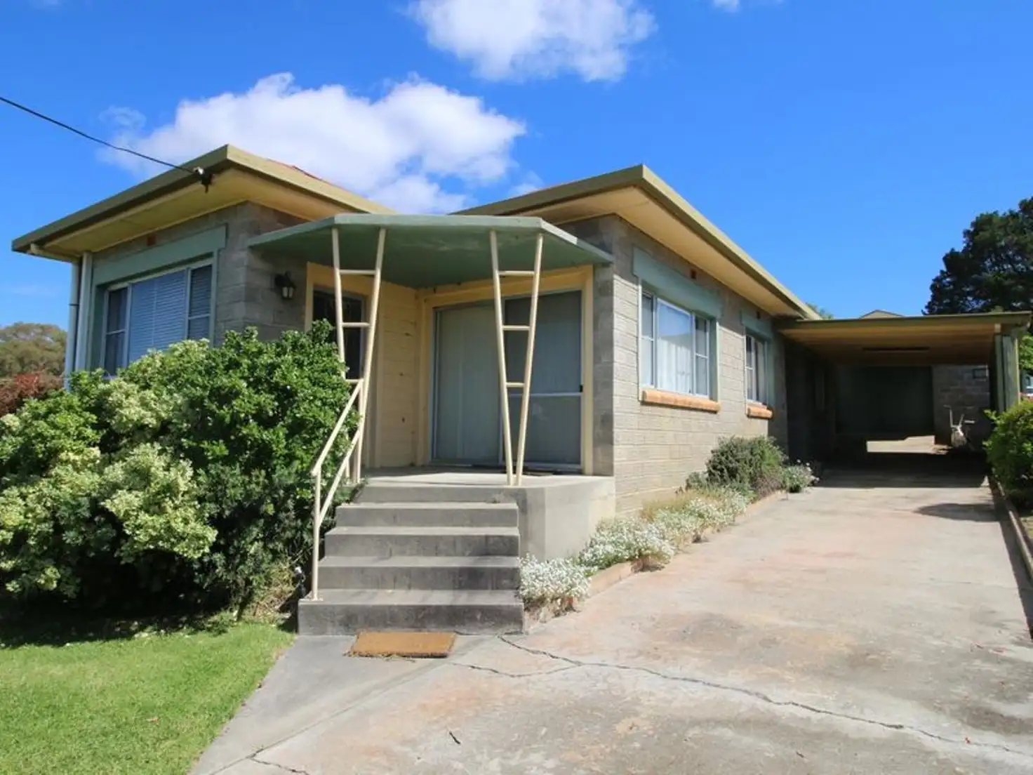 Main view of Homely house listing, 21 Phelhampton Crescent, Jennings NSW 4383
