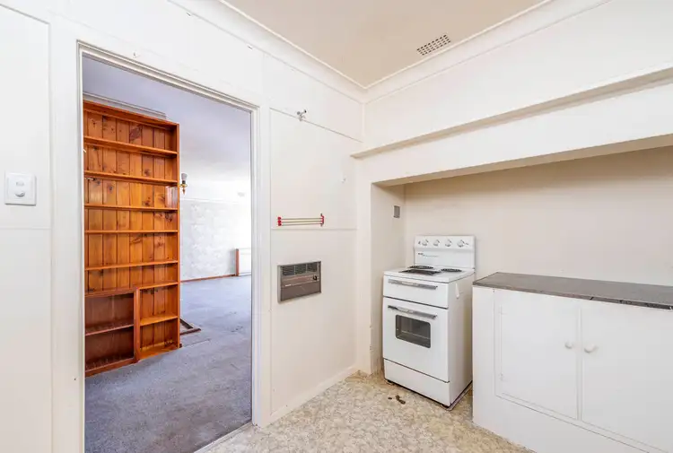Fifth view of Homely house listing, 16 Rawson Street, Deakin ACT 2600
