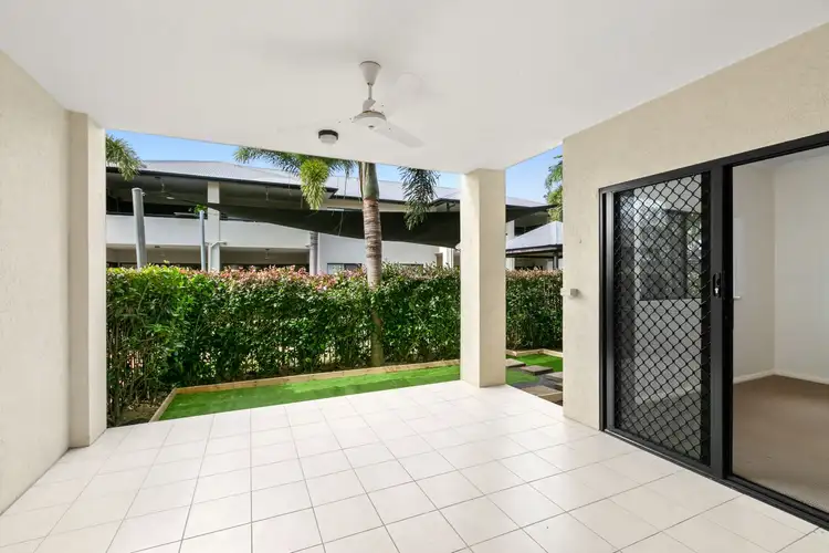 2/10-12 Oyster Court, Trinity Beach QLD 4879