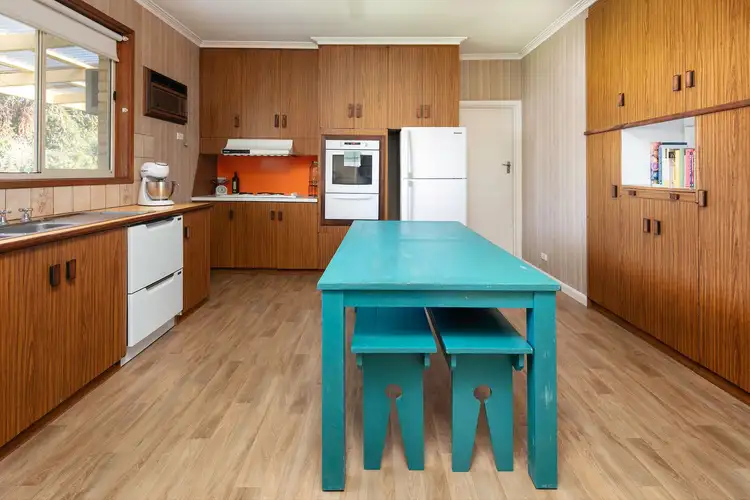 Fifth view of Homely house listing, 7 Grandview Crescent, Kennington VIC 3550