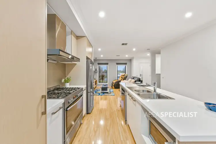 Sixth view of Homely townhouse listing, 16 Minot Court, Keysborough VIC 3173