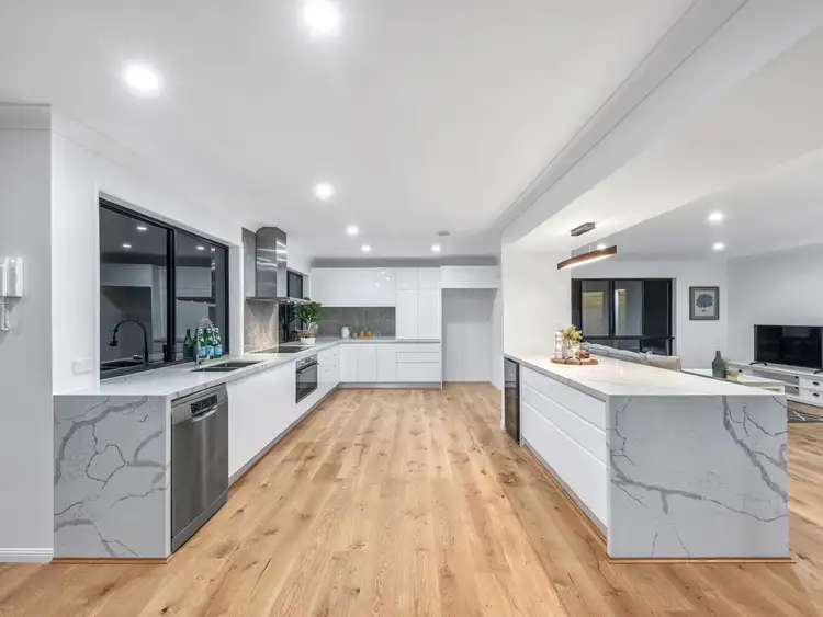Second view of Homely house listing, 37 Virginia Avenue, Hawthorne QLD 4171