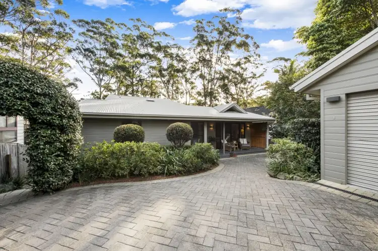 18 Bellevue Crescent, North Avoca NSW 2260