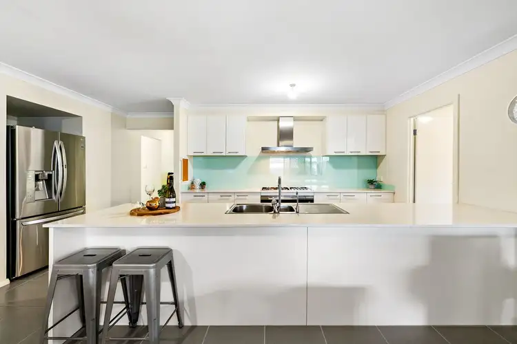 Fifth view of Homely house listing, 8 Fonda Avenue, Rutherford NSW 2320