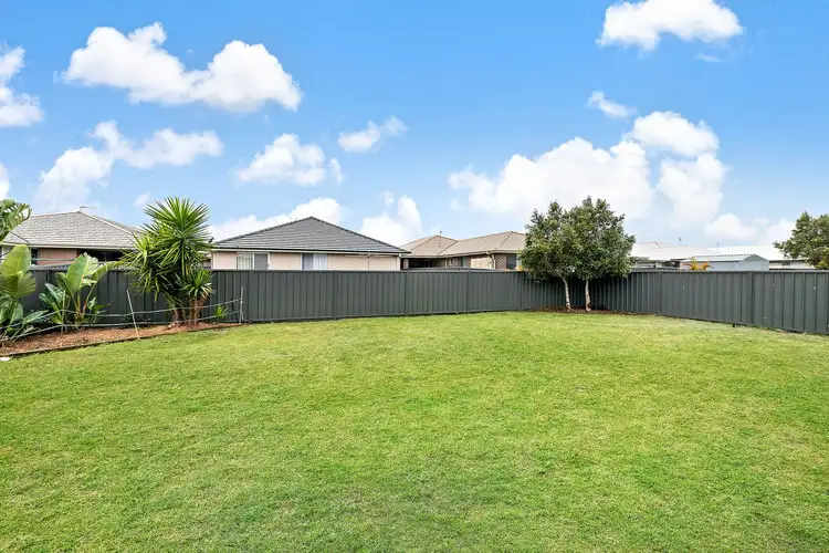 Sixth view of Homely house listing, 8 Fonda Avenue, Rutherford NSW 2320