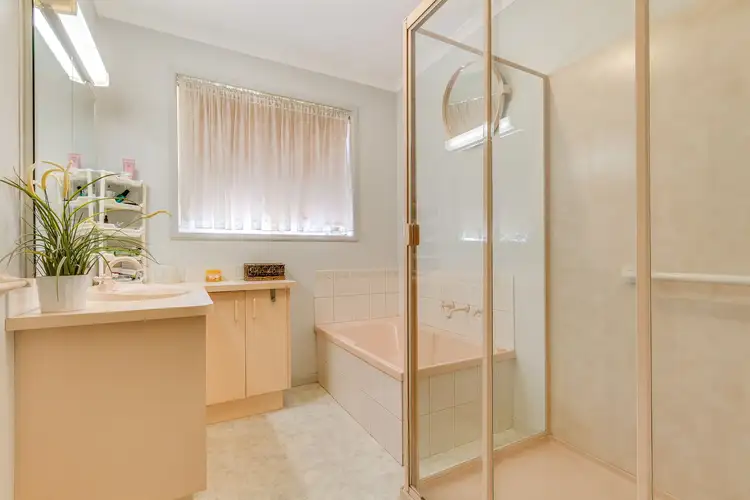 Fifth view of Homely house listing, 18 Wingoon Drive, California Gully VIC 3556
