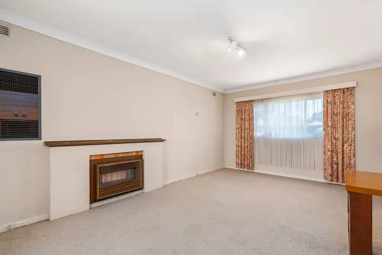 Fourth view of Homely house listing, 18 Selkirk Avenue, Seaton SA 5023