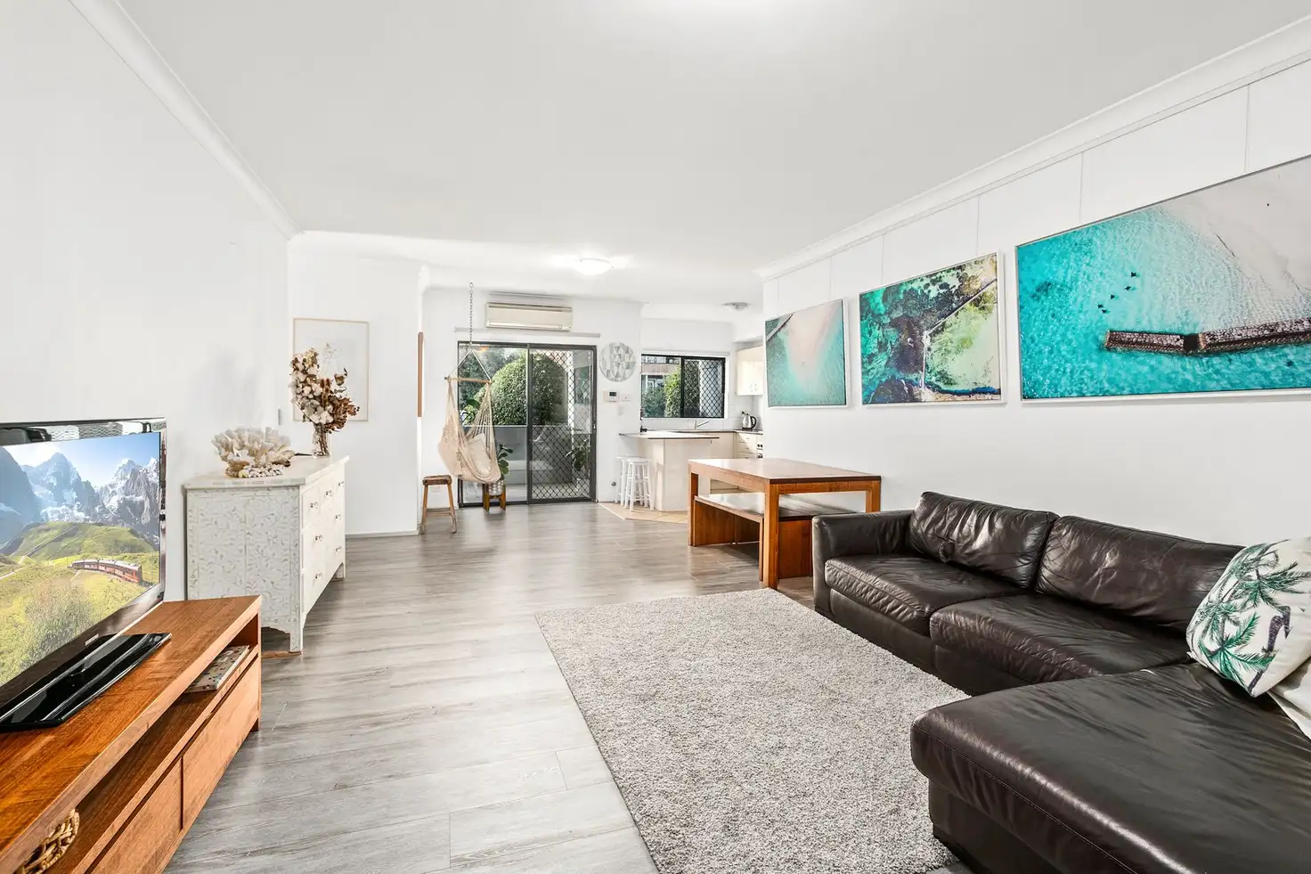Main view of Homely unit listing, 2/52-54 Kingsway, Cronulla NSW 2230