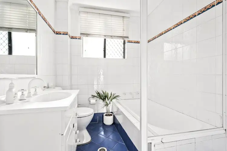 Sixth view of Homely unit listing, 2/52-54 Kingsway, Cronulla NSW 2230