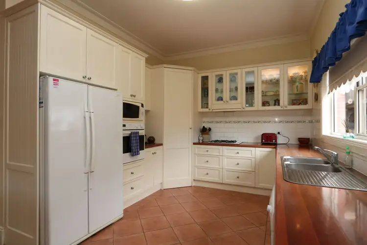 Fourth view of Homely house listing, 5 Newton Street, Maryborough VIC 3465