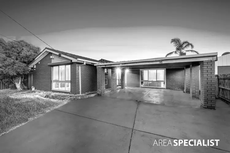 19 Concord Circuit, Albanvale VIC 3021