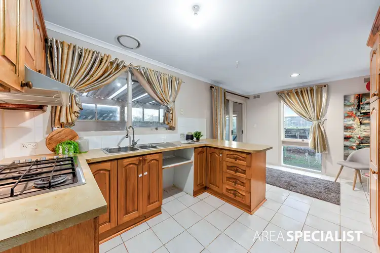 Sixth view of Homely house listing, 19 Concord Circuit, Albanvale VIC 3021