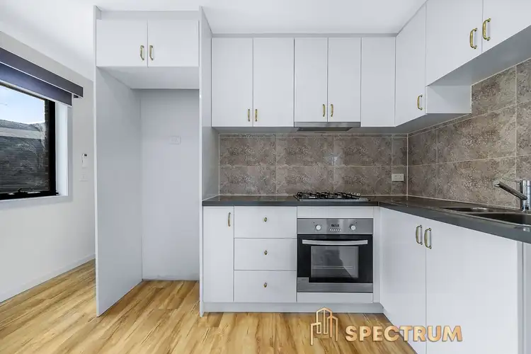 2/3 Blossom Drive, Doveton VIC 3177