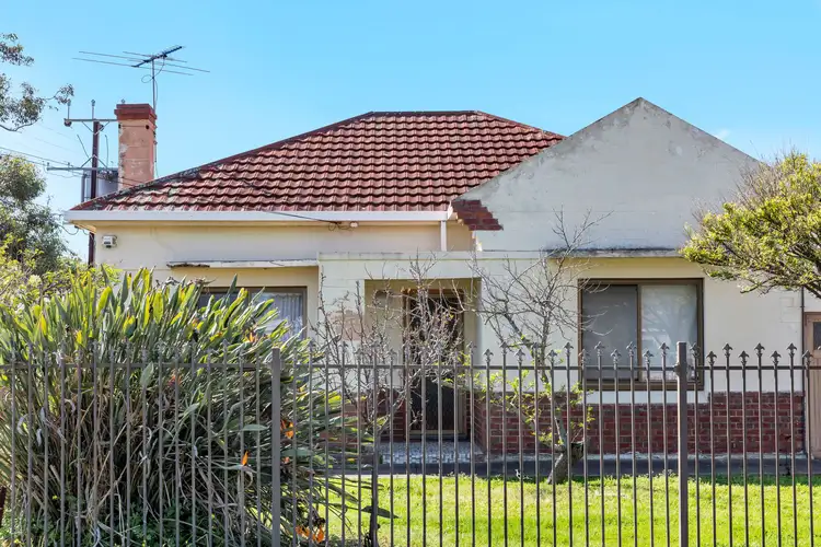 21 Martins Road, Seaton SA 5023