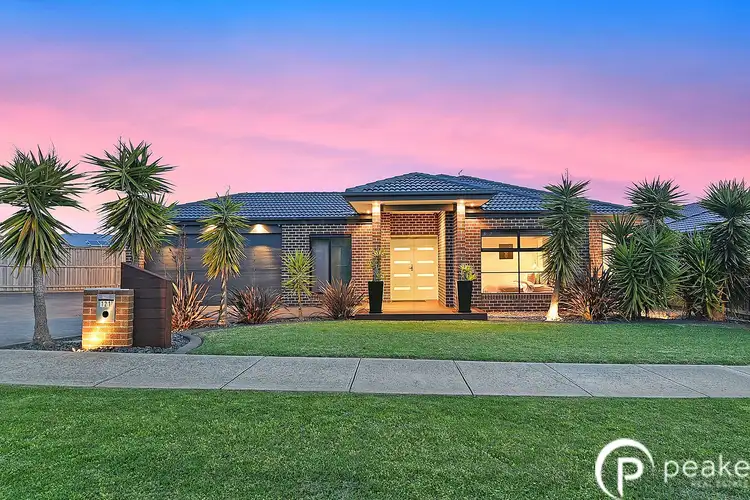 121 Skyline Way, Berwick VIC 3806