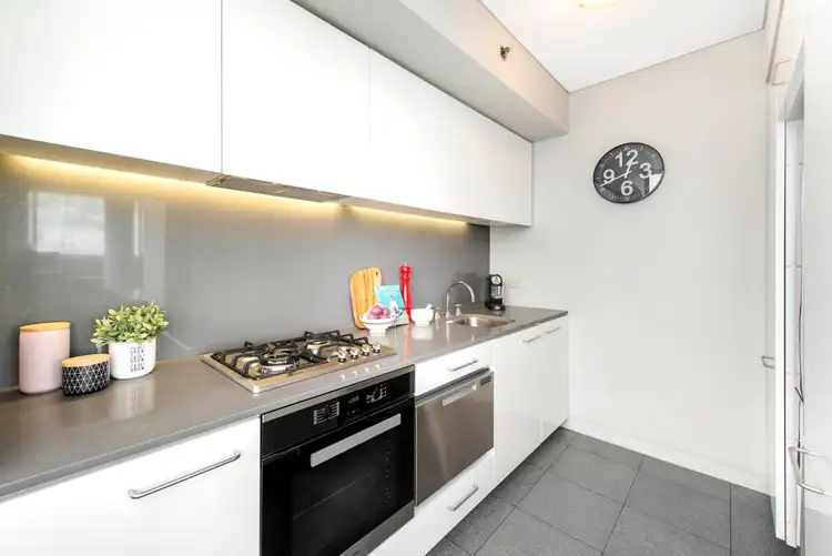 Sixth view of Homely apartment listing, 804/11 Chandos Street, St Leonards NSW 2065