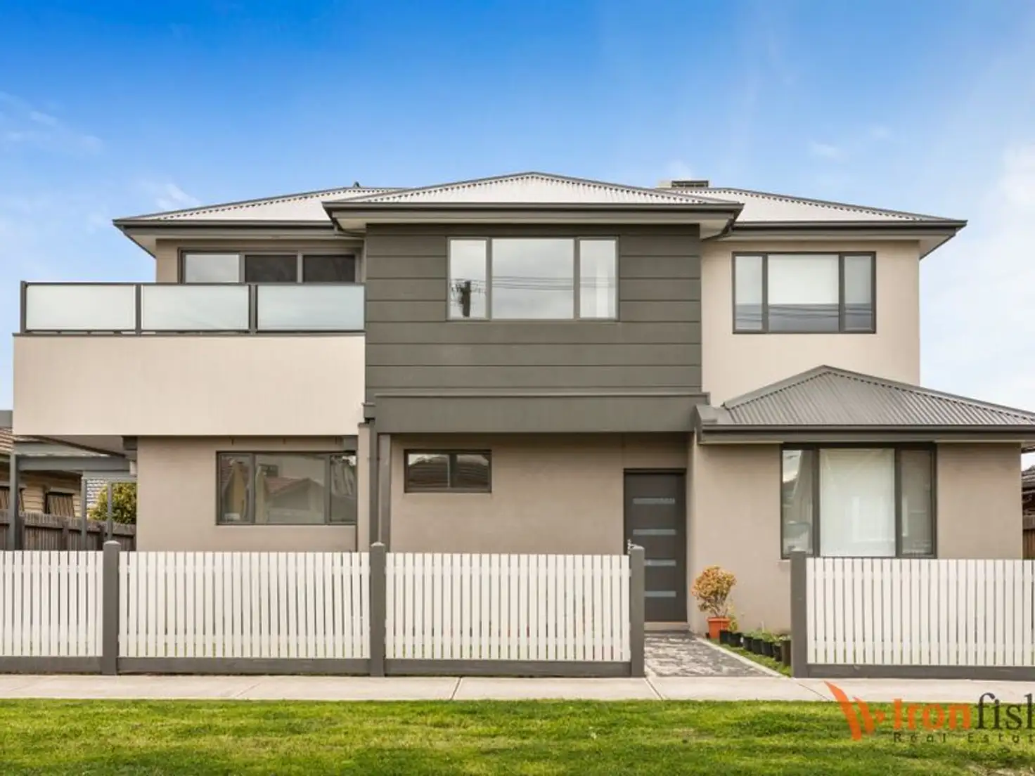 Main view of Homely townhouse listing, 2/7 Gladstone Parade, Glenroy VIC 3046