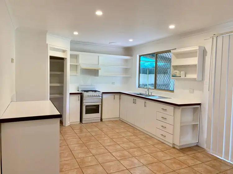 10 King Street, Waroona WA 6215