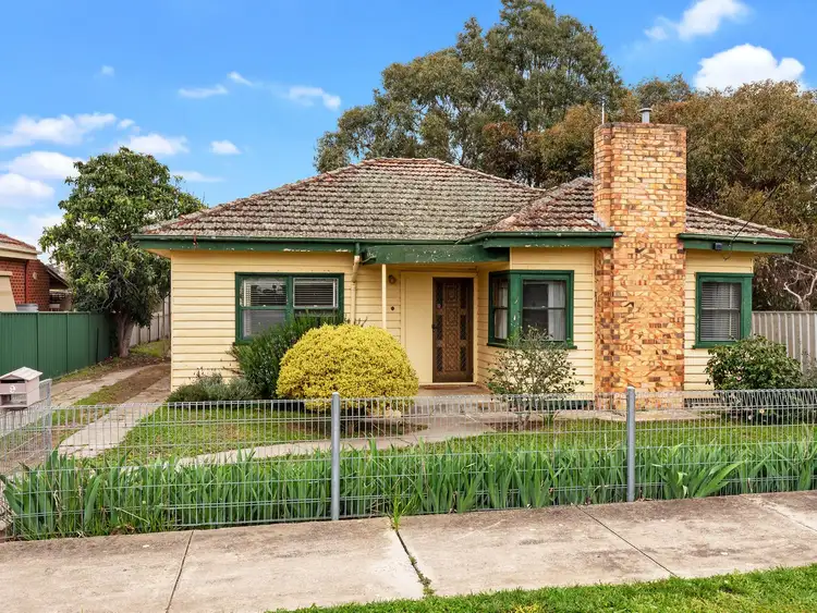 9 Theodore Street, Flora Hill VIC 3550