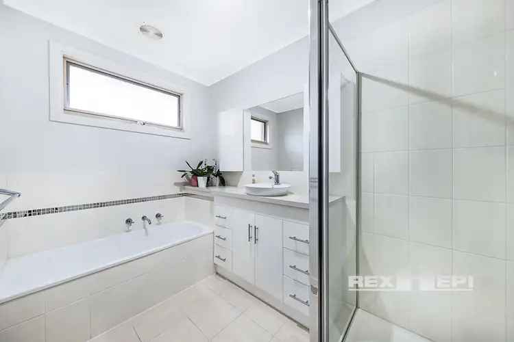 Sixth view of Homely house listing, 14 Munro Close, Hampton Park VIC 3976