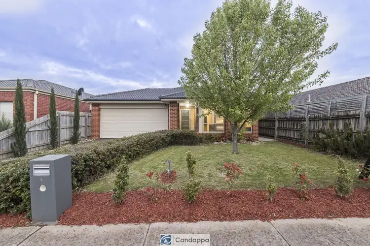 Second view of Homely house listing, 4 Rivendale Crescent, Drouin VIC 3818