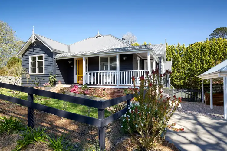 20 Mulheran Lane, Wentworth Falls NSW 2782