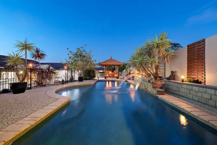 29 Hanover Road, Cameron Park NSW 2285