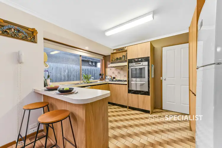 Fifth view of Homely house listing, 8 Matthew Close, Keysborough VIC 3173