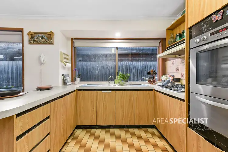 Sixth view of Homely house listing, 8 Matthew Close, Keysborough VIC 3173