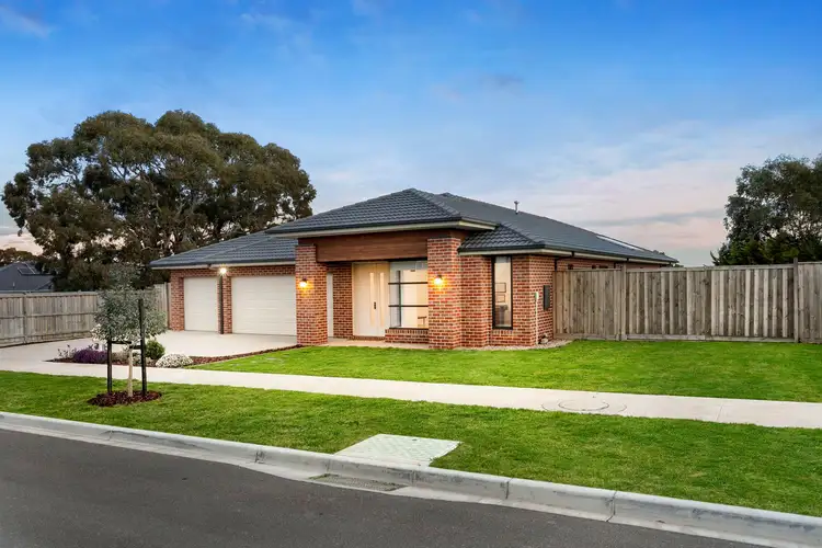 Second view of Homely house listing, 3 Stables Street, Sunbury VIC 3429