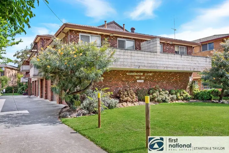 2/158-160 Lethbridge Street, Penrith NSW 2750
