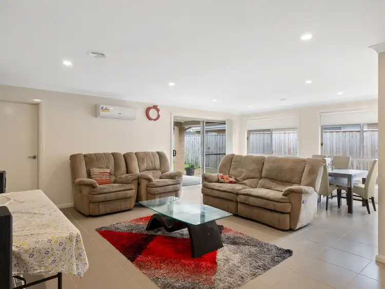 Second view of Homely house listing, 19 Wistow Chase, Wollert VIC 3750