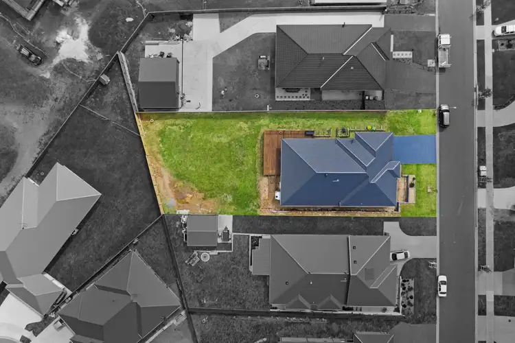 Second view of Homely house listing, 6 Vantage Court, Bolwarra NSW 2320