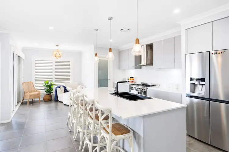 Fourth view of Homely house listing, 6 Vantage Court, Bolwarra NSW 2320