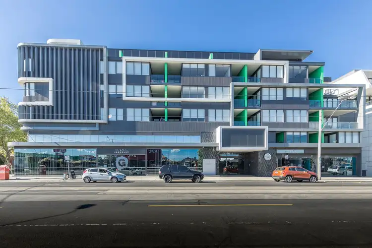 M11/110 Keilor Road, Essendon North VIC 3041
