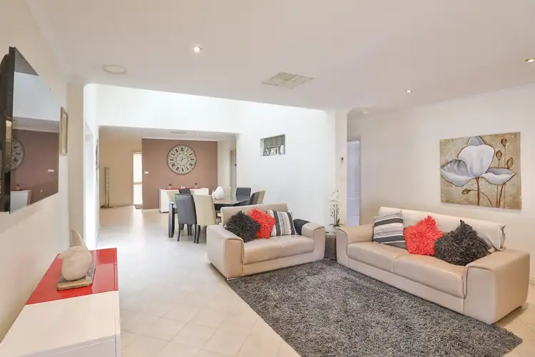 Fifth view of Homely house listing, 32 Riverside Avenue, Mildura VIC 3500