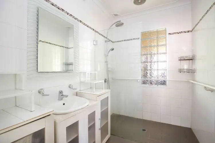 Fifth view of Homely house listing, 10 Jubilee Street, Katoomba NSW 2780